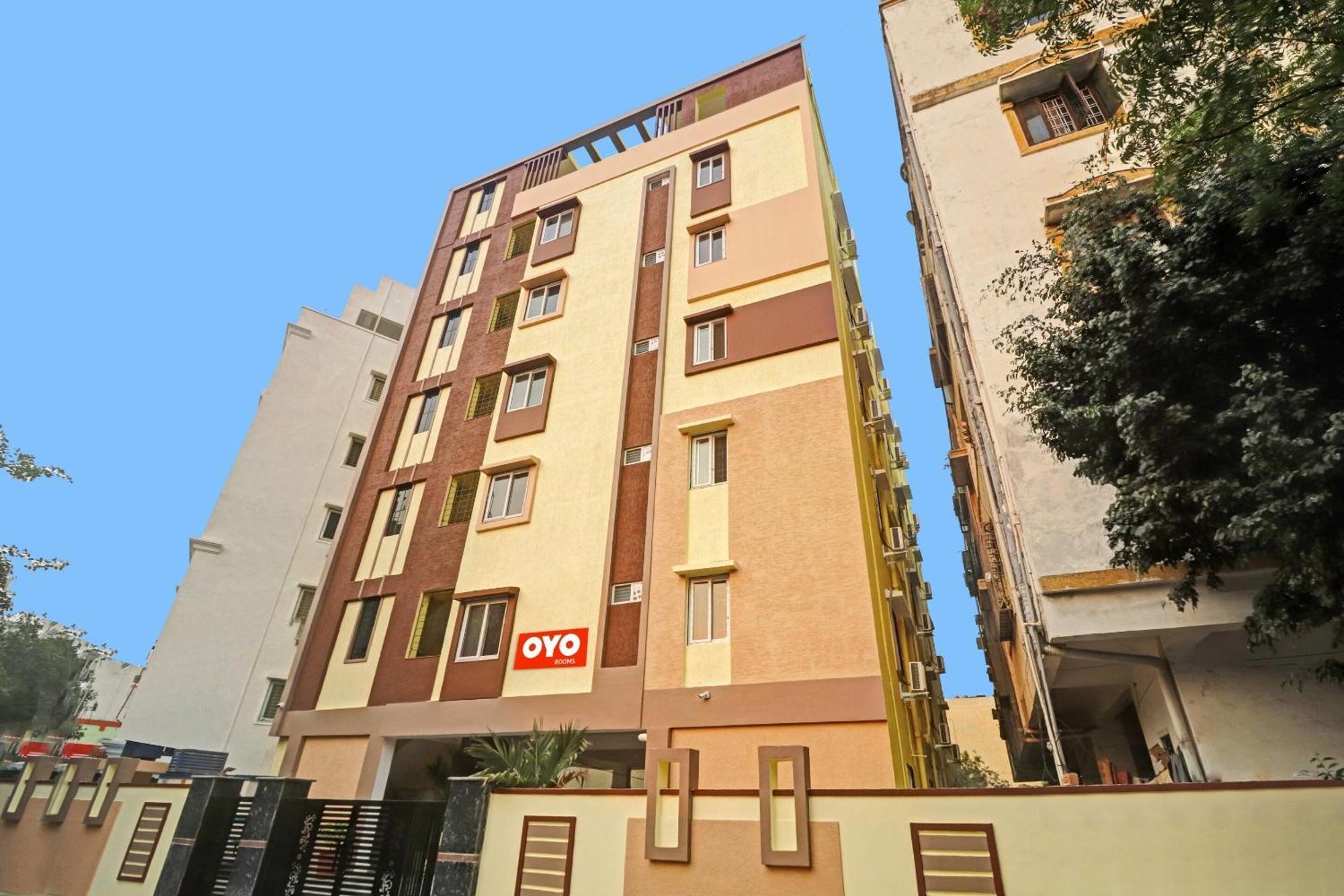 Hotel O Hanuma Residency Sururnagar Extérieur photo
